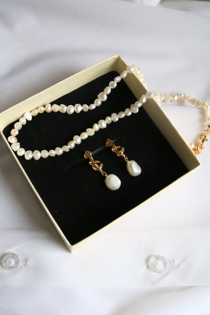 Pearl Set