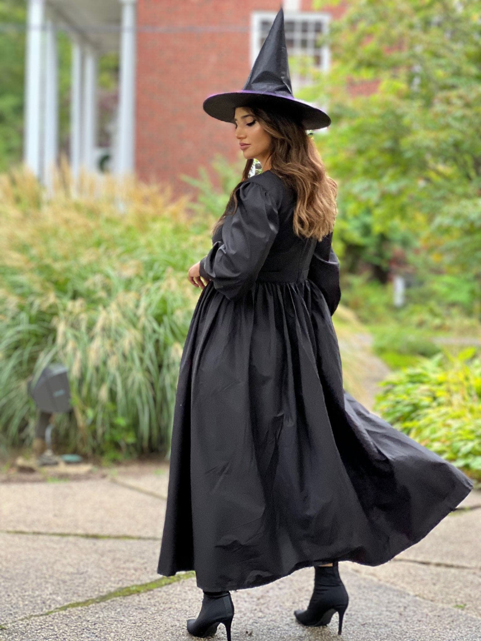 black witchy dresses The Basic Witch Dress / XL Size inclusive Black witchy dress S (4-6)
