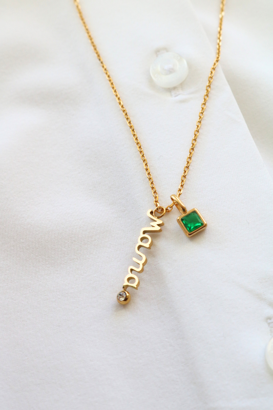 Mama Necklace