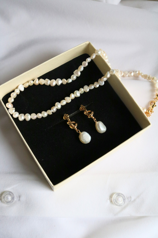 Pearl Set